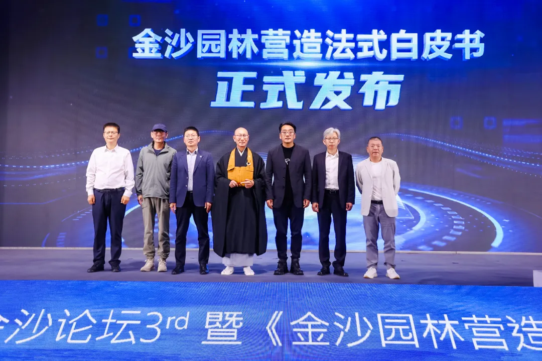 1735020920837380.jpg 1735020879176.jpg