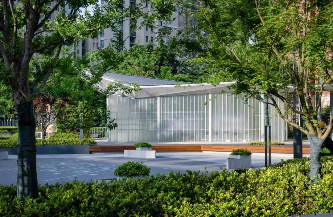 1735629886718640.jpg 1735629864041.jpg